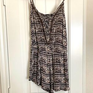 American Eagle romper NWT